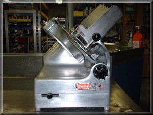 Berkel 818 remanufactured slicing machine